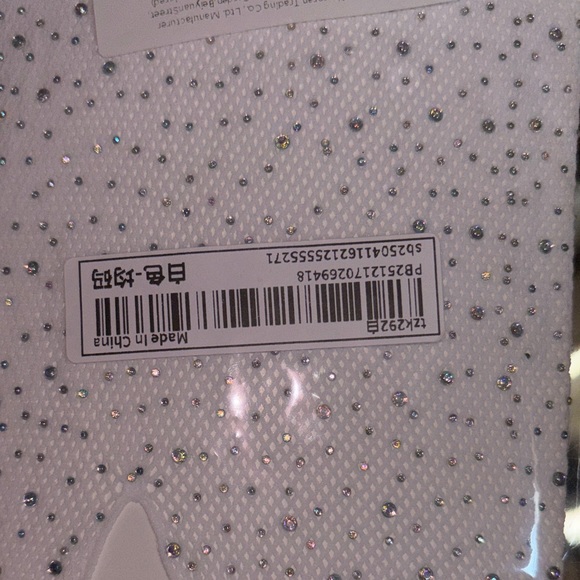 Elegant Sheer Off-Shoulder Top - Picture 5 of 5